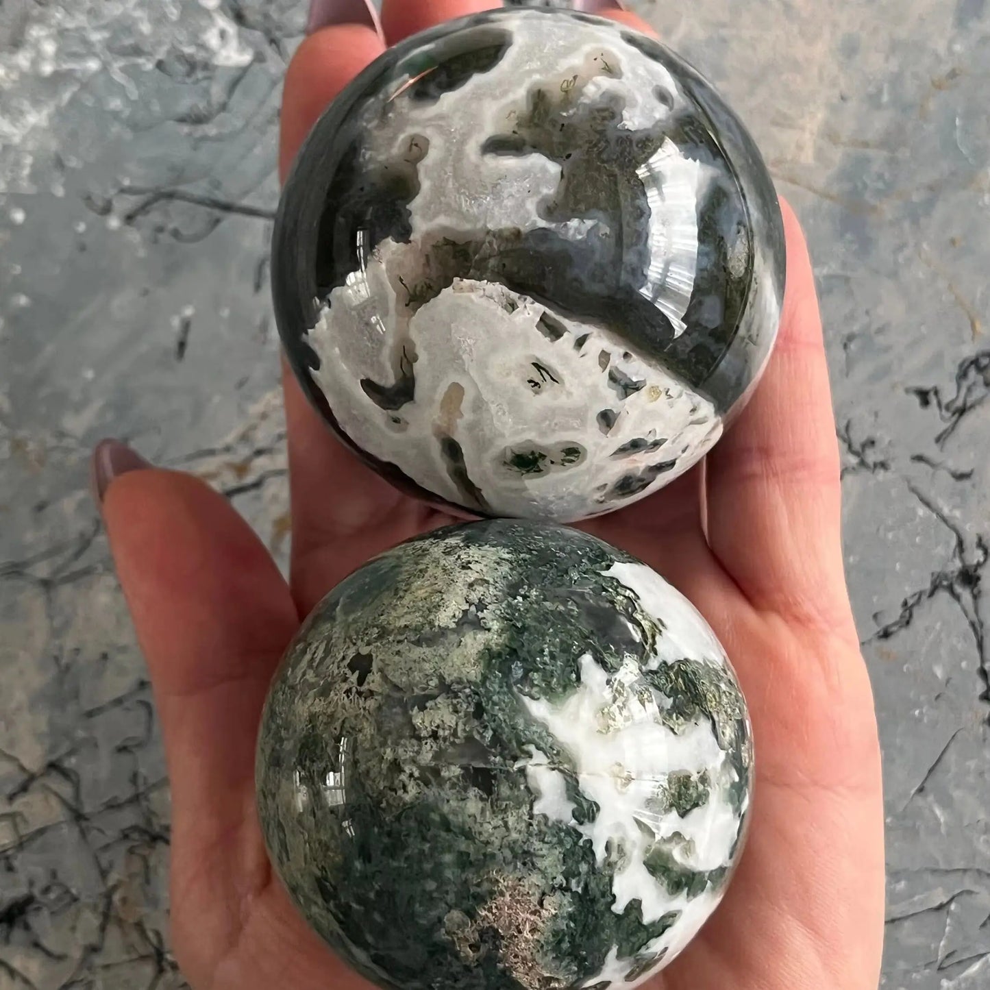 Natural Moss Agate Ball Reiki Tree Crystal Sphere Home Office Collections Aesthetic Decorative Minerals Modern Stones 2025