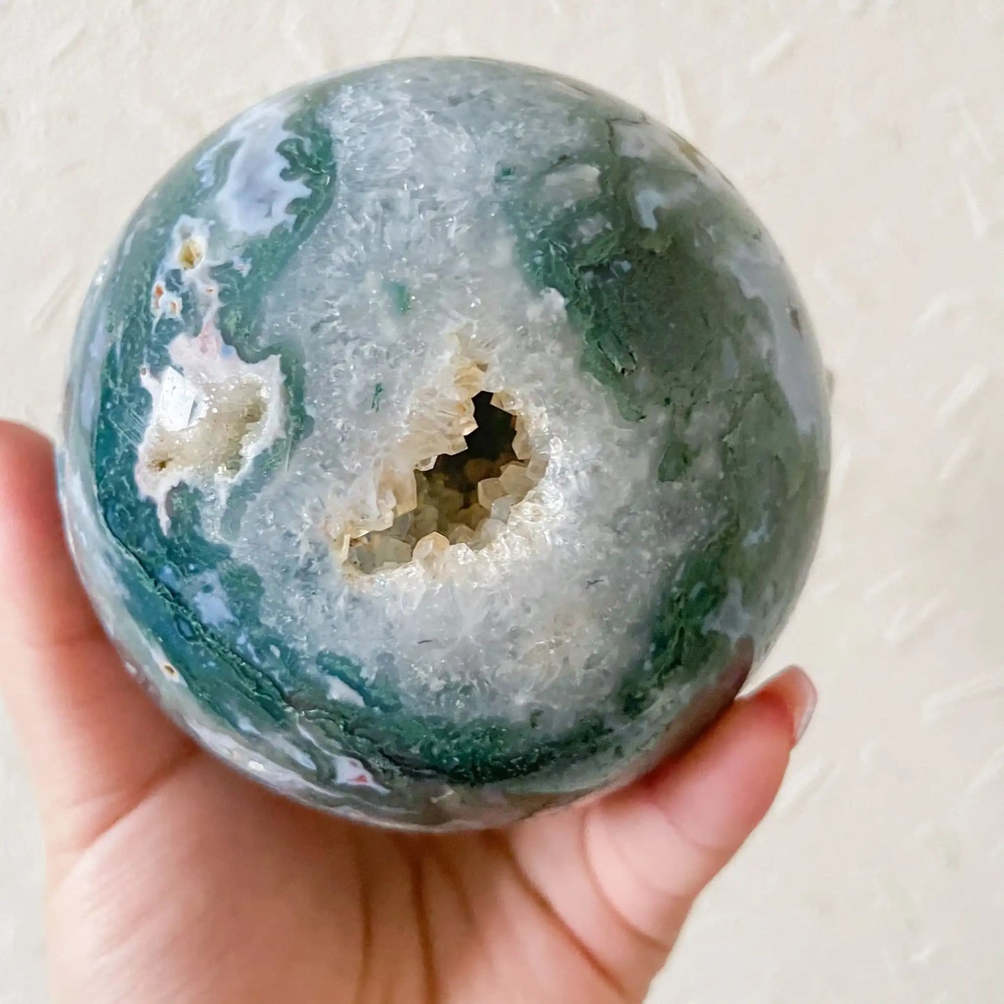 Natural Moss Agate Ball Reiki Tree Crystal Sphere Home Office Collections Aesthetic Decorative Minerals Modern Stones 2025